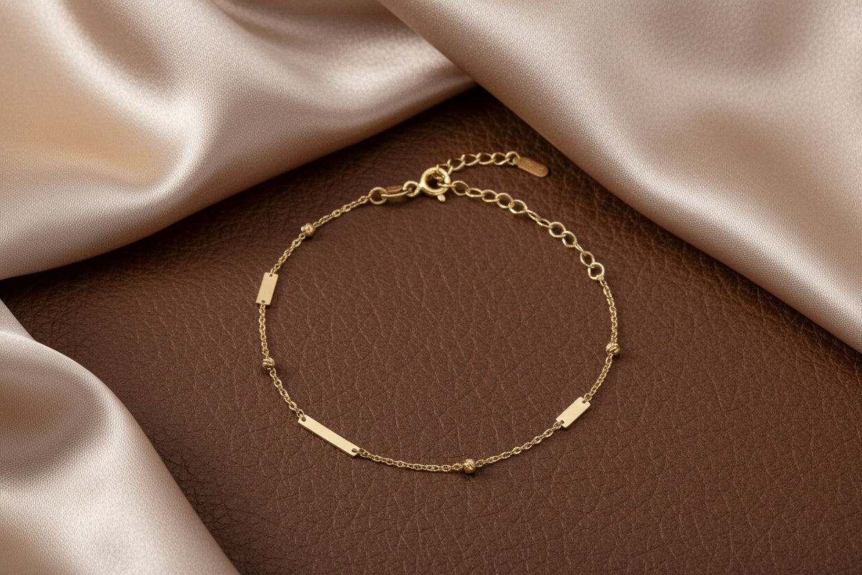 10K YG Flat Bar Link & DC Ball Bracelet - 7.25"