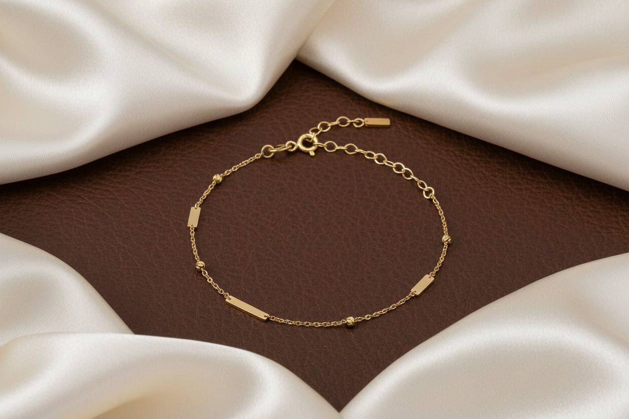 10K YG Flat Bar Link & DC Ball Bracelet - 7.25"