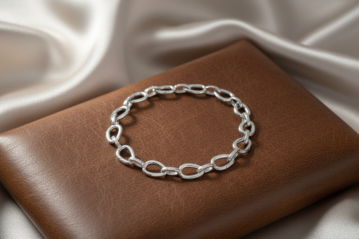 Keith Jack Sterling Silver Oxidized Triangular Charm Bracelet + 2 extra links 9.5"