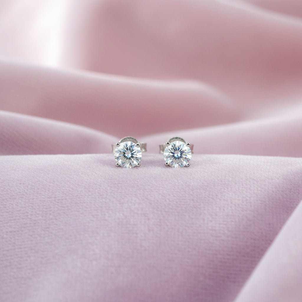 .60TW SI2-I1 H-J DIAMOND STUDS