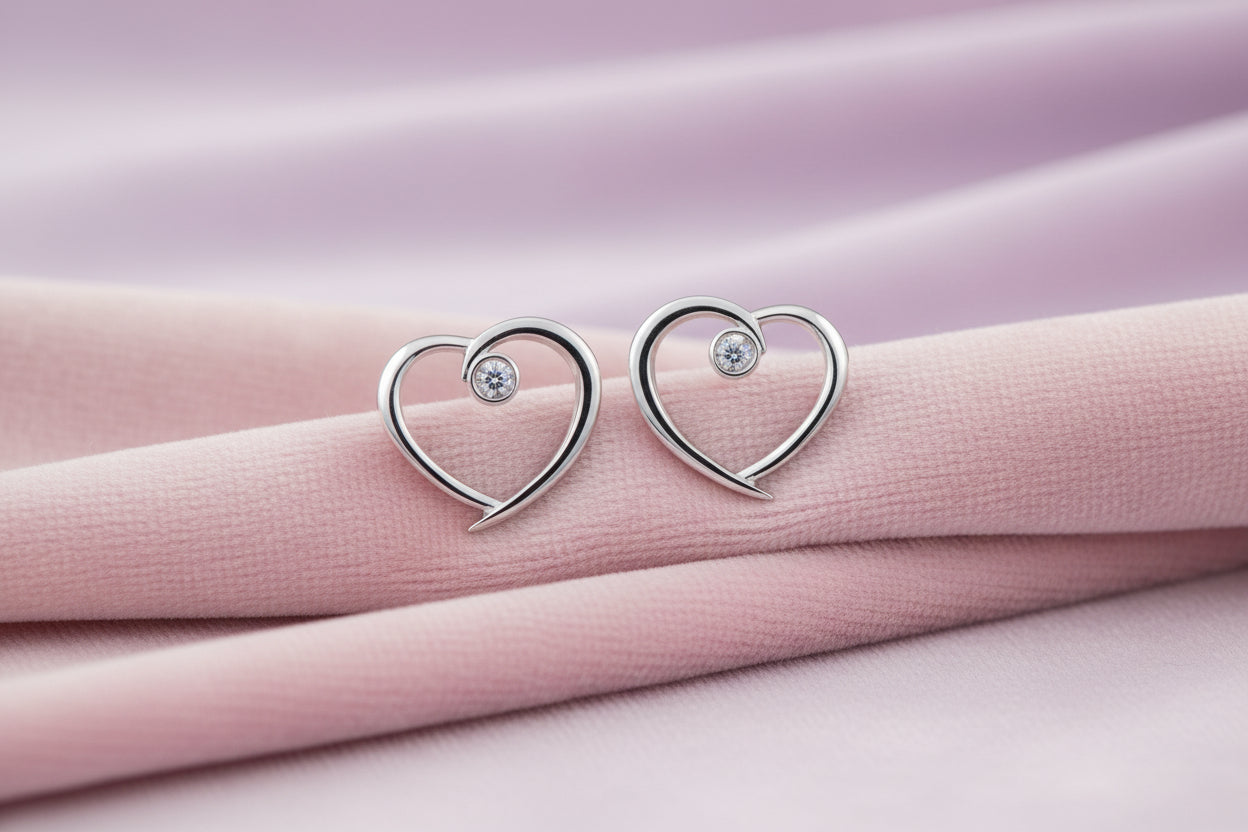 10K WG .04CTW DIAMOND HEART EARRINGS