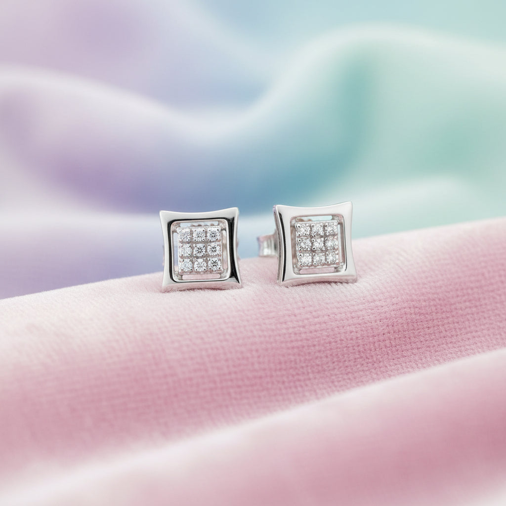 10K WG .05CTW DIAMOND STUDS