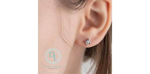 10K White Gold 0.25ctw Lab Grown Diamond Studs