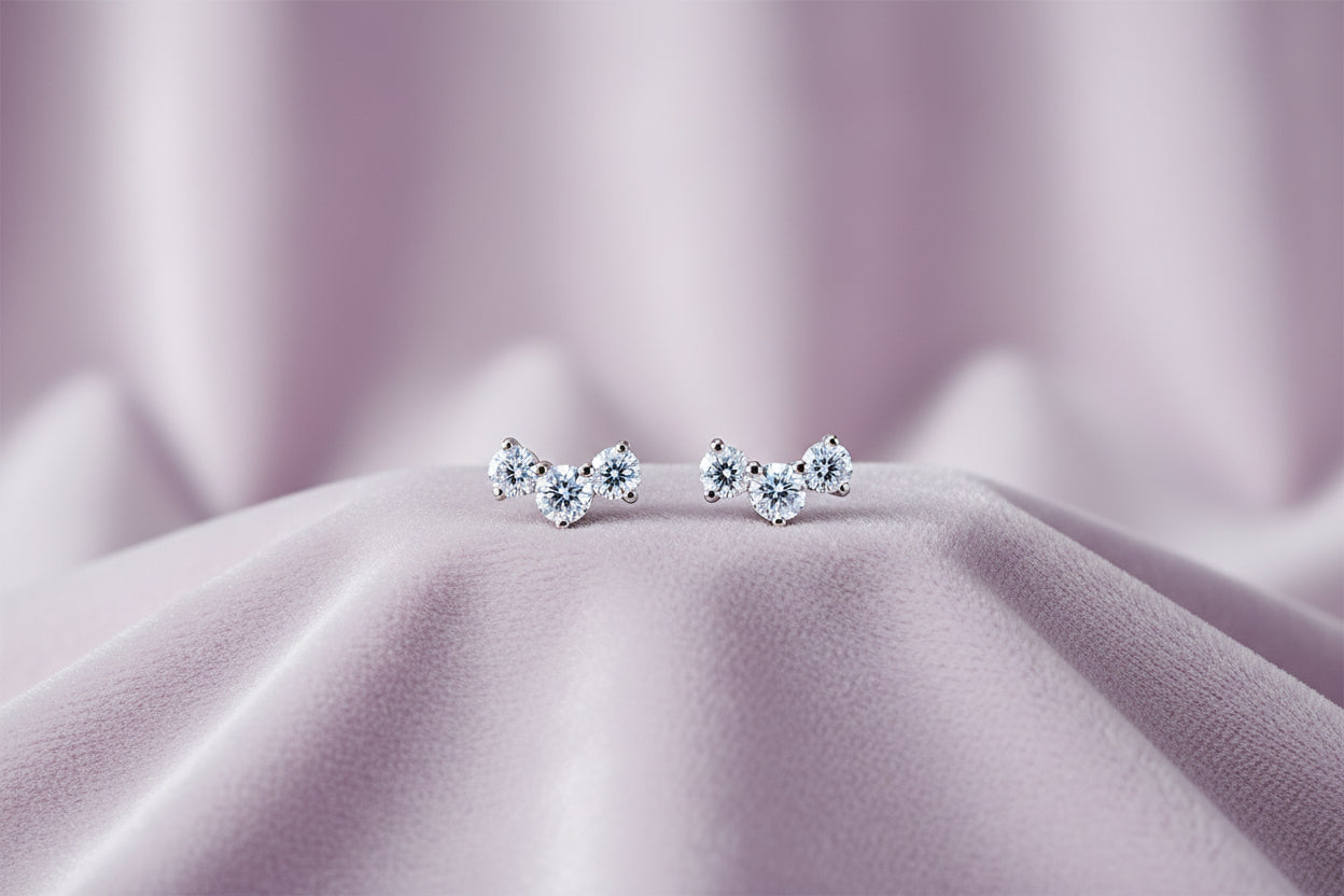 10K WG 0.33ctw VS,EF RB Lab Grown Diamond Trio Arc Studs