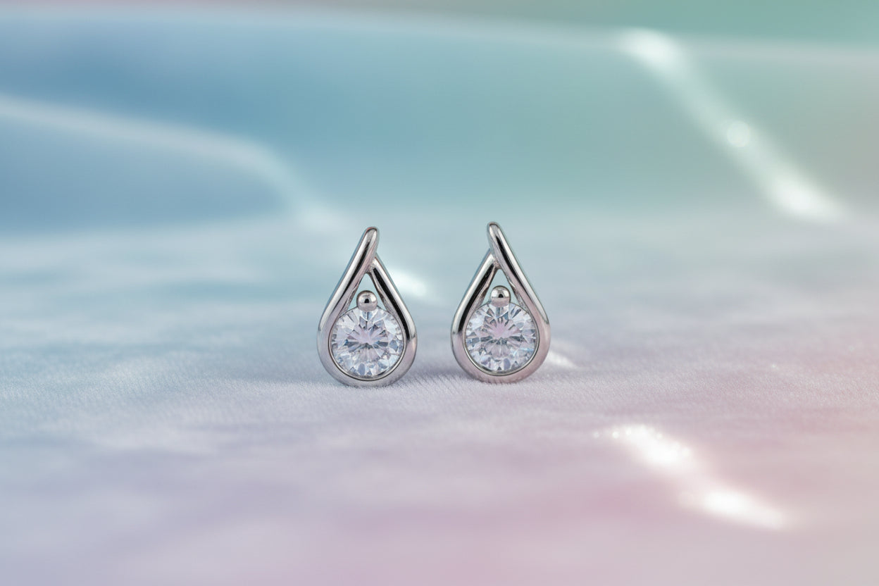 10K WG 0.25ctw VS,EF RB Lab Grown Diamond Droplet Studs