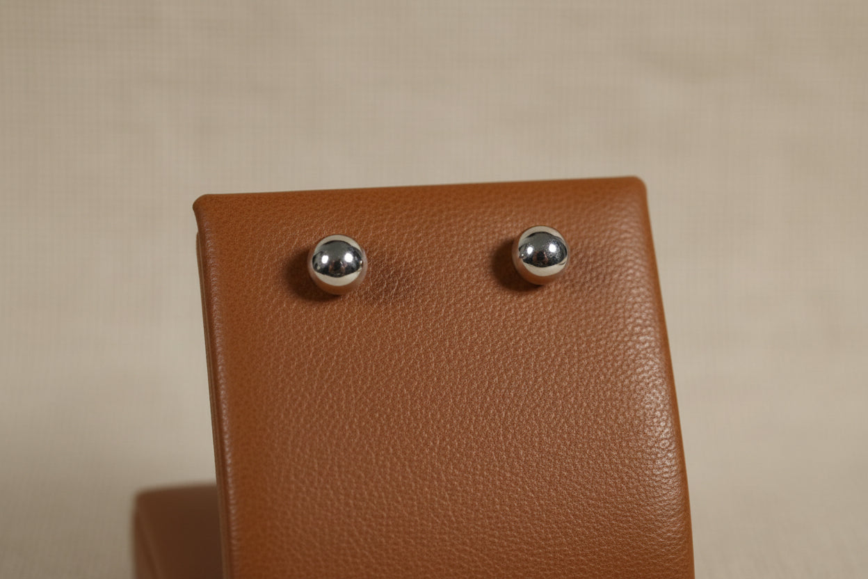 Sterling Silver Rhd 6mm ball studs
