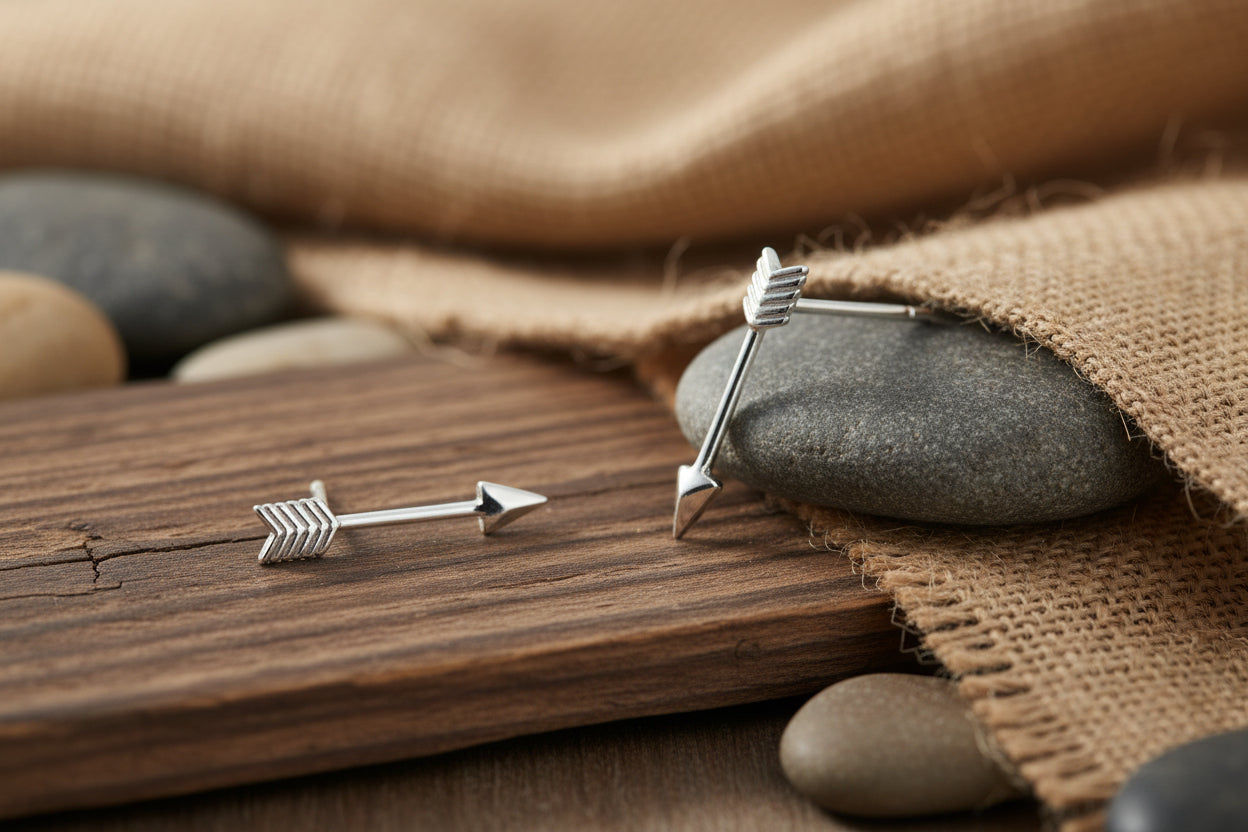 10K WG Mini Arrow Studs