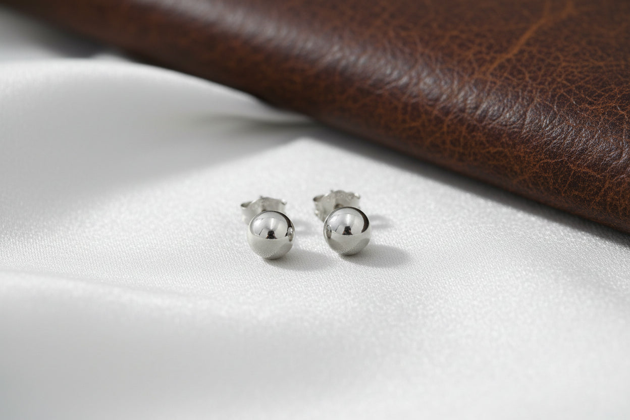 14K WG 5mm Ball Studs