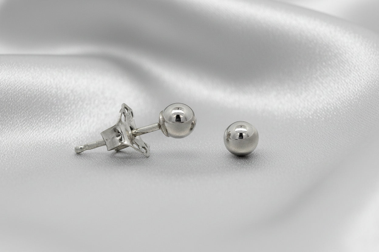 14K WHITE GOLD 3MM BALL STUD EARRINGS