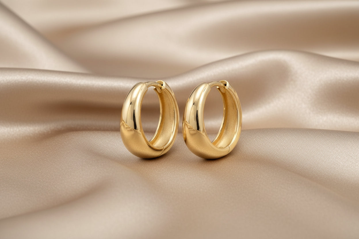 10K YG Domed, Tapered Huggies