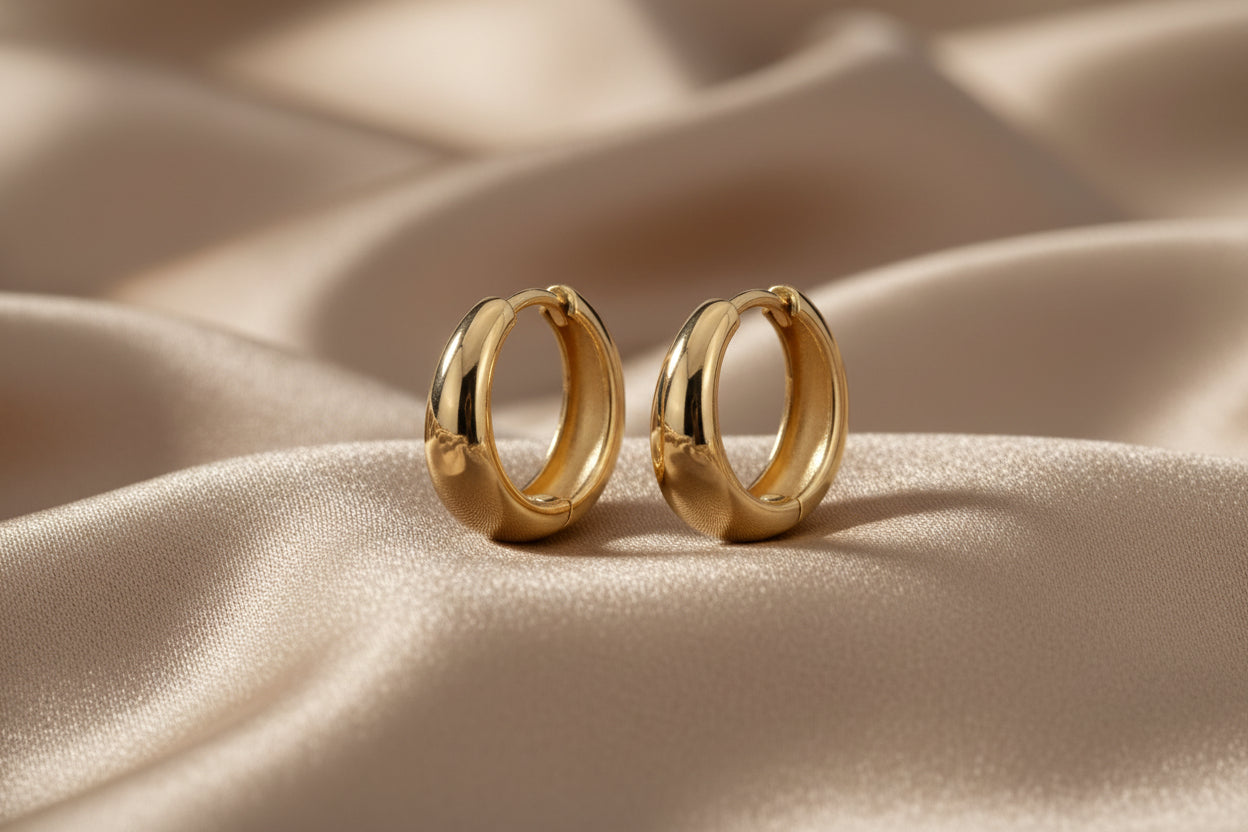 10K YG Domed, Tapered Huggies