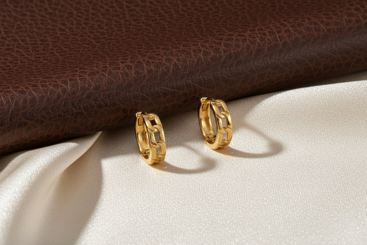 10K YG Demi-Chain Link Huggie