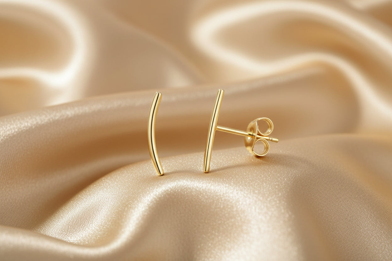 14K YG Arched Slanted Bar Studs
