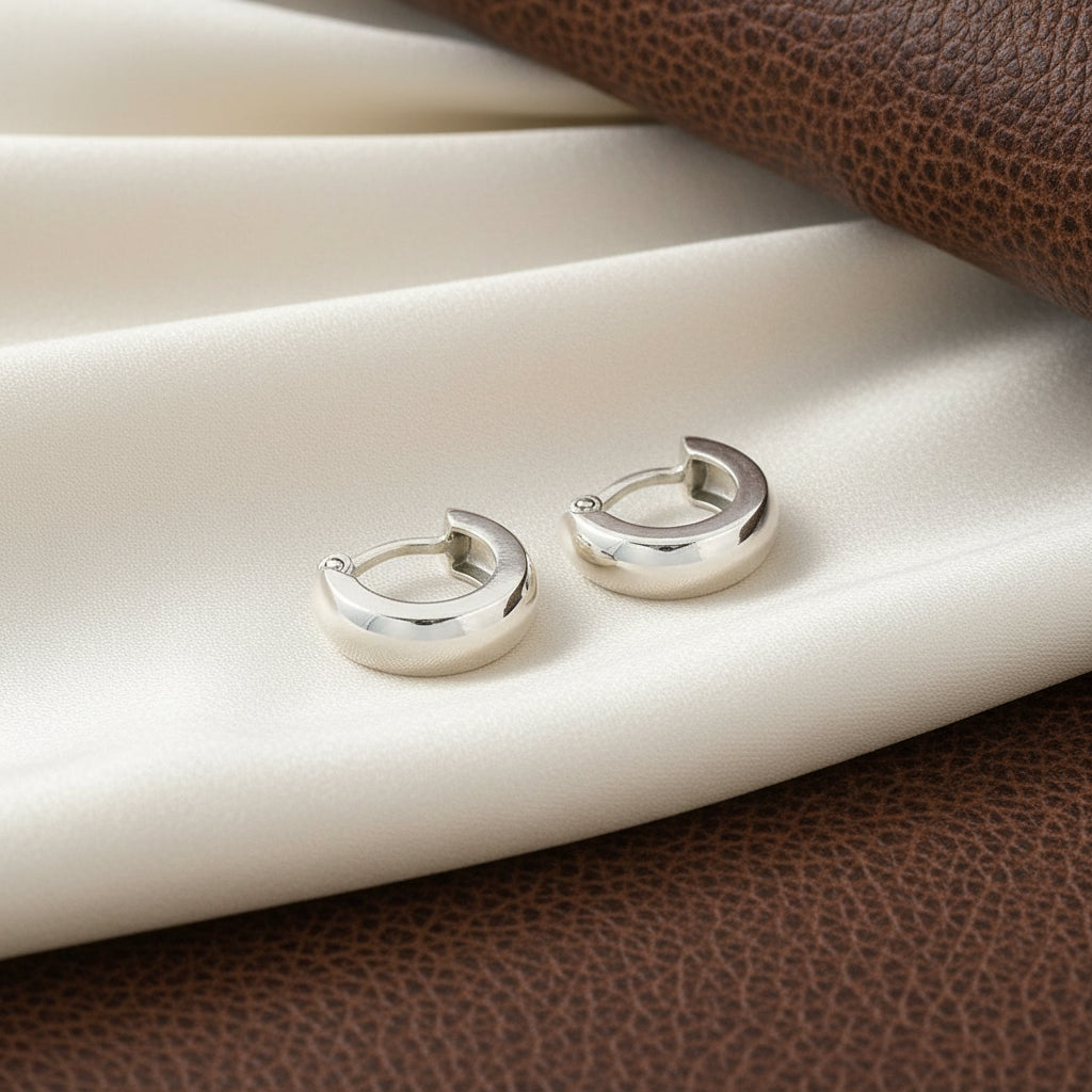 Sterling Silver RHD Tiny Huggies