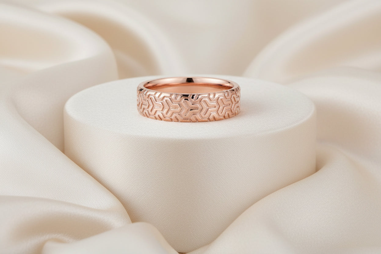 14K RG 7mm Brushed Men's Noam Carver Band with High Polished Details Sz 10 Warranty #374969