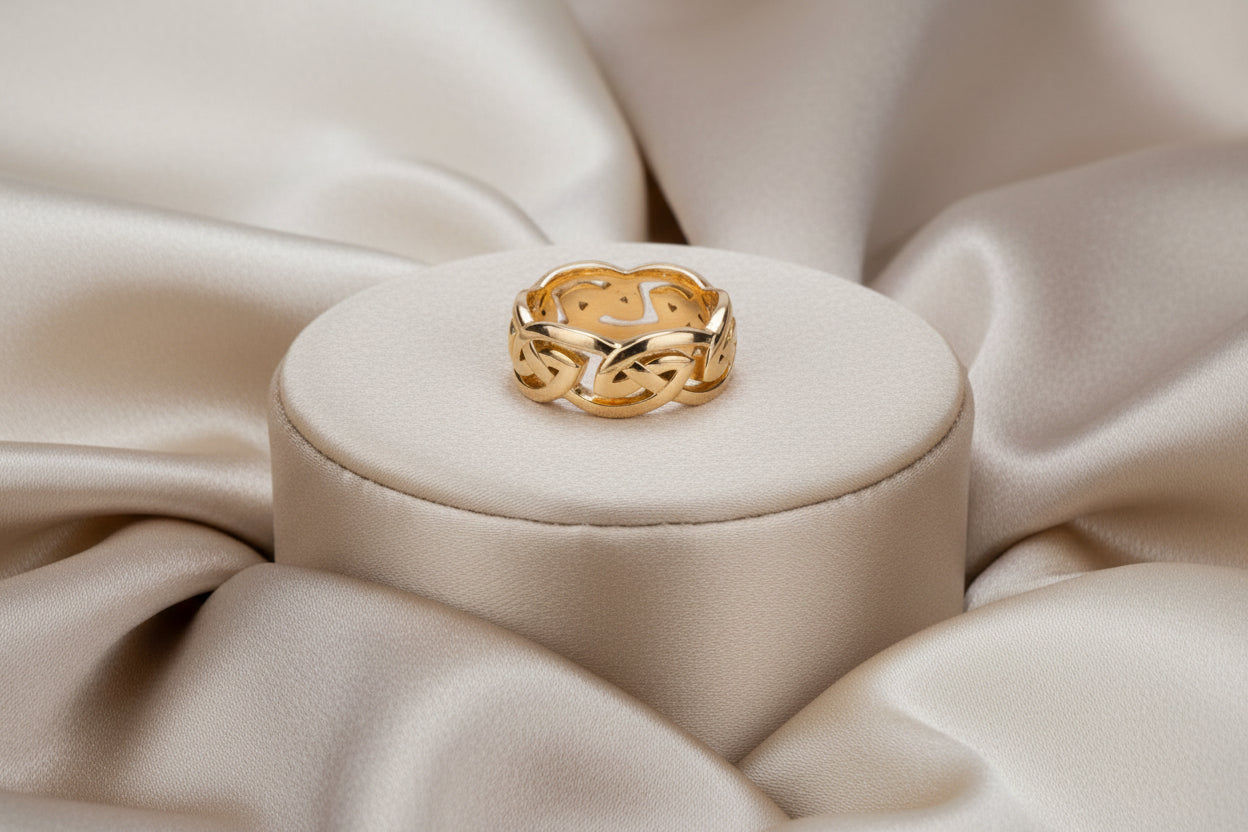 14K YG ETERNITY KNOT GOWAN XWIDE MENS RING
