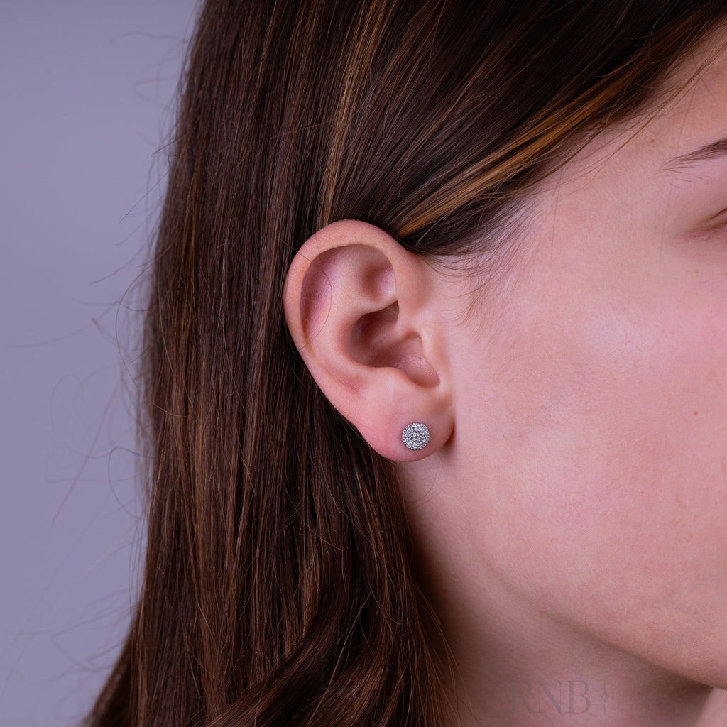 Round Miligrain Diamond Stud Earrings