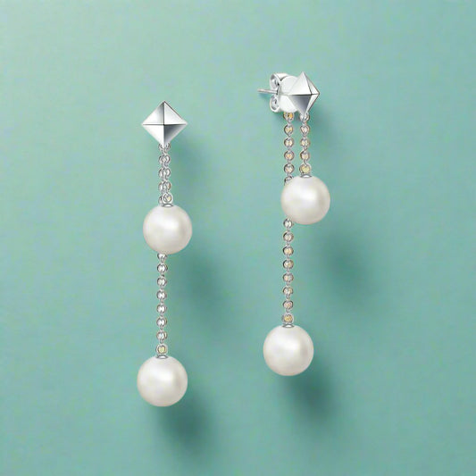 Dangling Pearls Stud