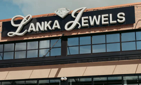 Lanka jewels