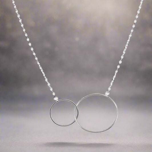 Interlocked Circle Necklace