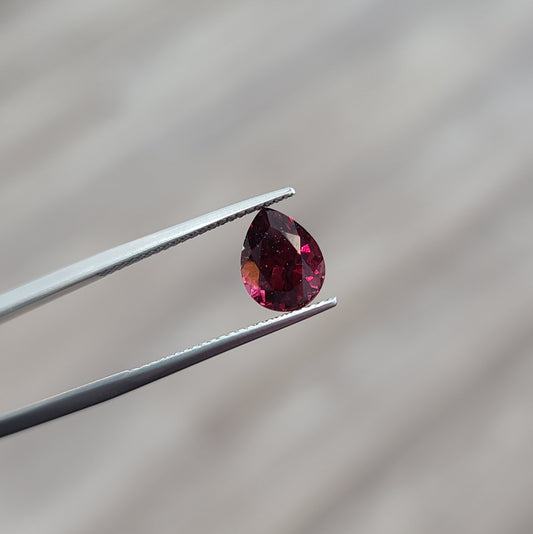 Rhodalite Garnet